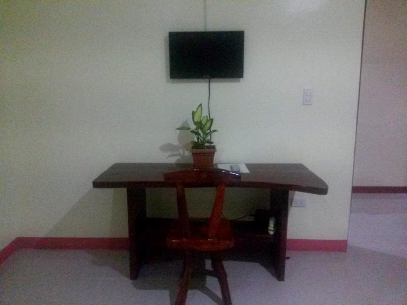Jm Backpackers Hometel Guimaras Exterior photo
