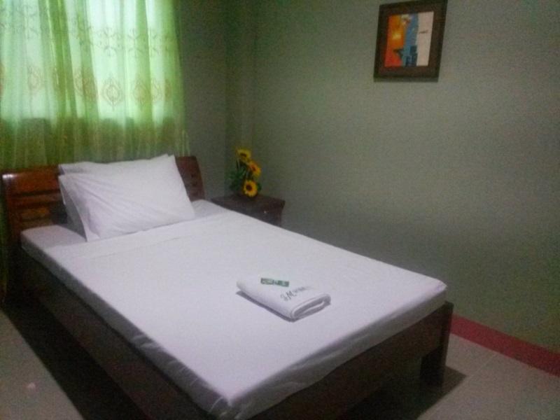 Jm Backpackers Hometel Guimaras Exterior photo
